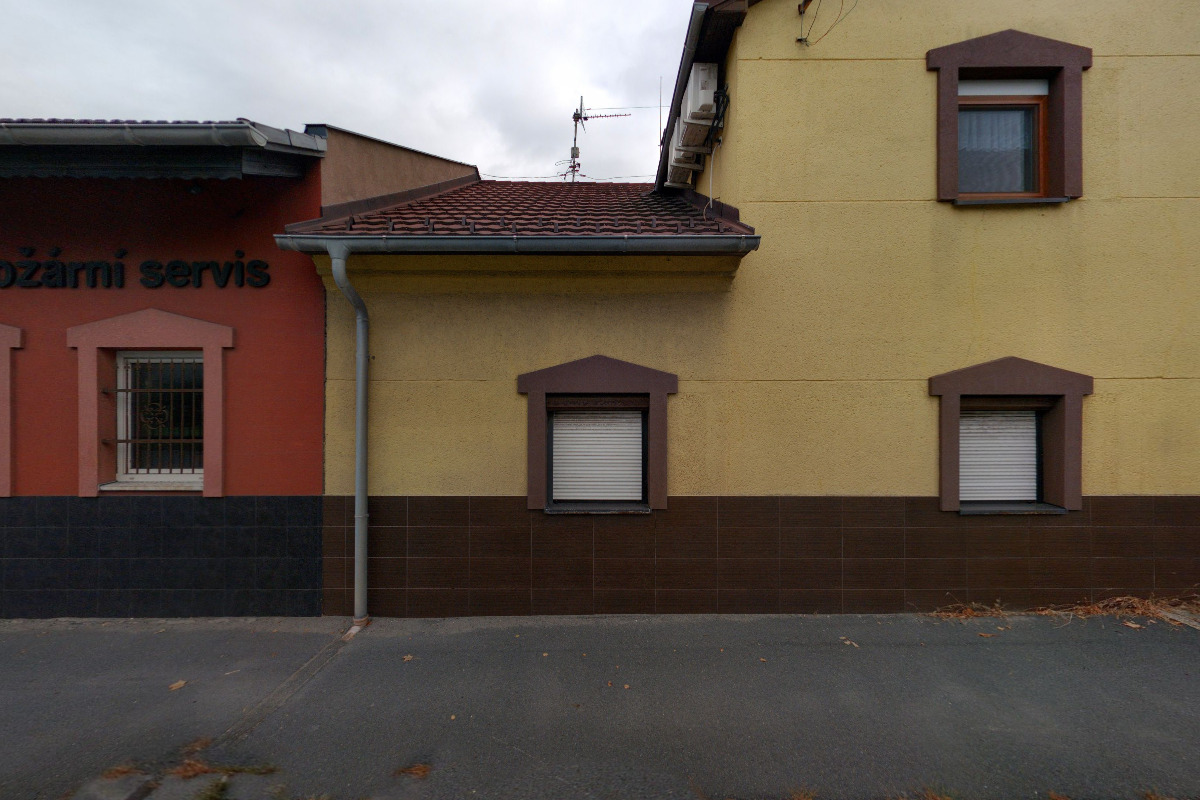 Lukáš Podhora -  Prodej hasičské techniky foto 2