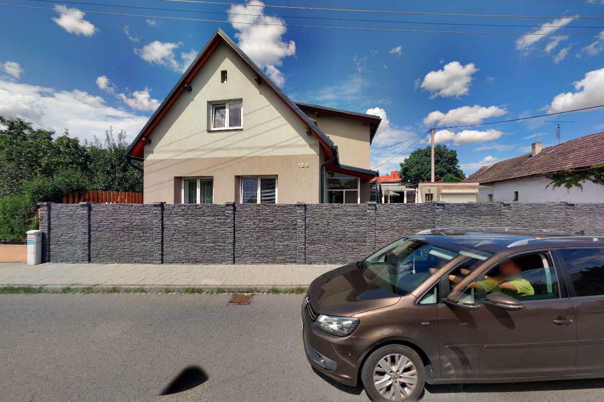 Pneuservis - Autocentrum Stoniš foto 2