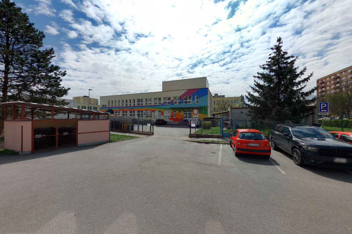 Mateřská škola Emy Destinové 46