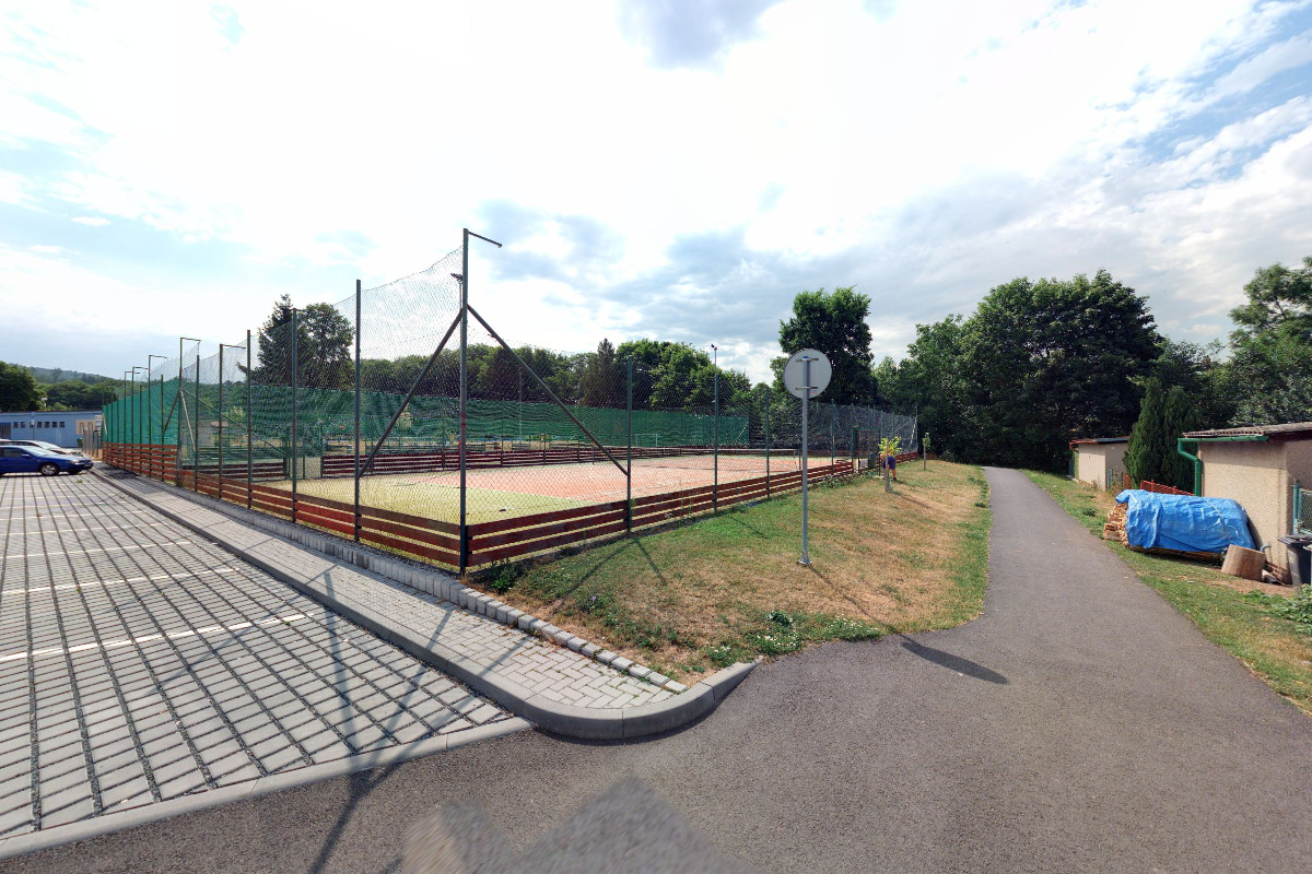 Tenisový kurt Bělkovice - Lašťany foto 2