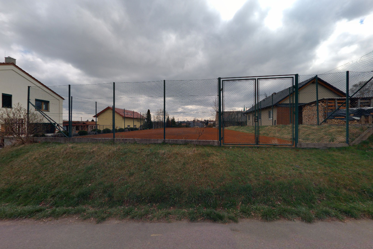 Tenisové kurty Orlovna