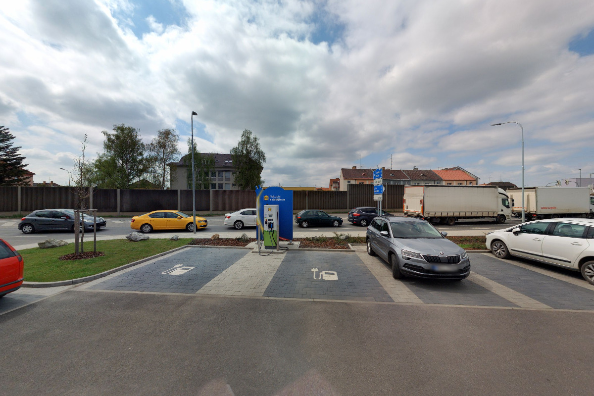 Nabíjecí stanice Lidl foto 2
