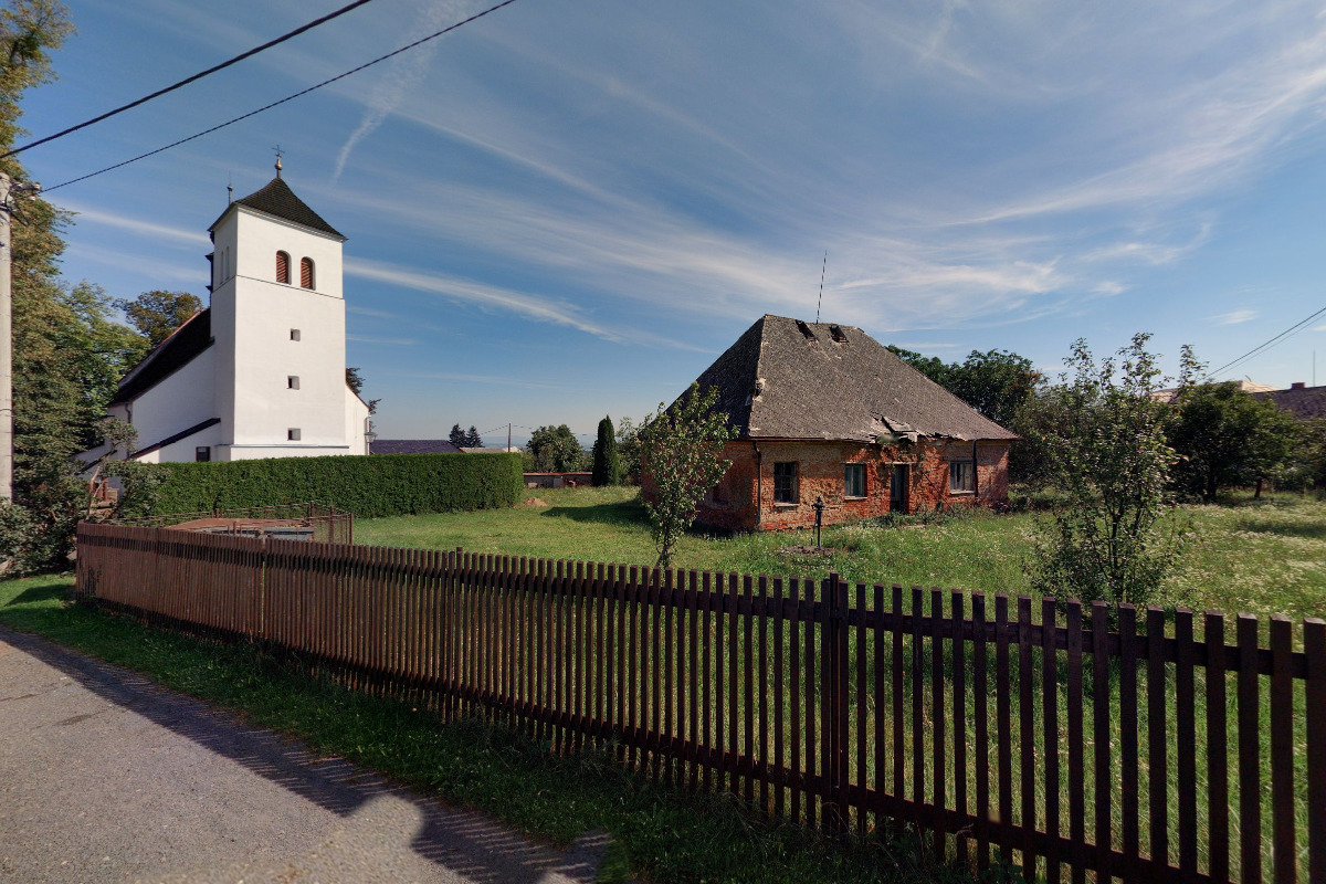 Římskokatolická farnost Lubojaty