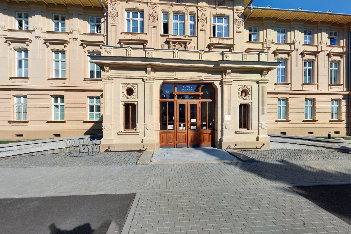 Moravskoslezská nemocnice Opava foto 4