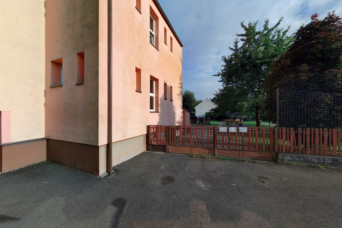 ZUŠ J. A. Komenského, Albrechtičky