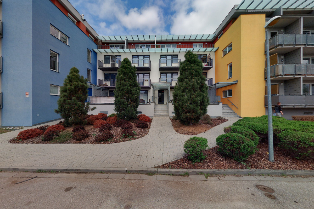 Revize - Jakub Hošna foto 1