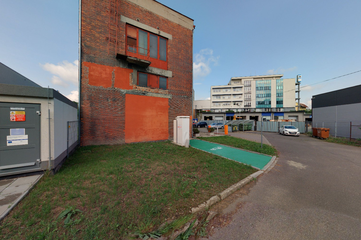 Veolia nabíjecí stanice