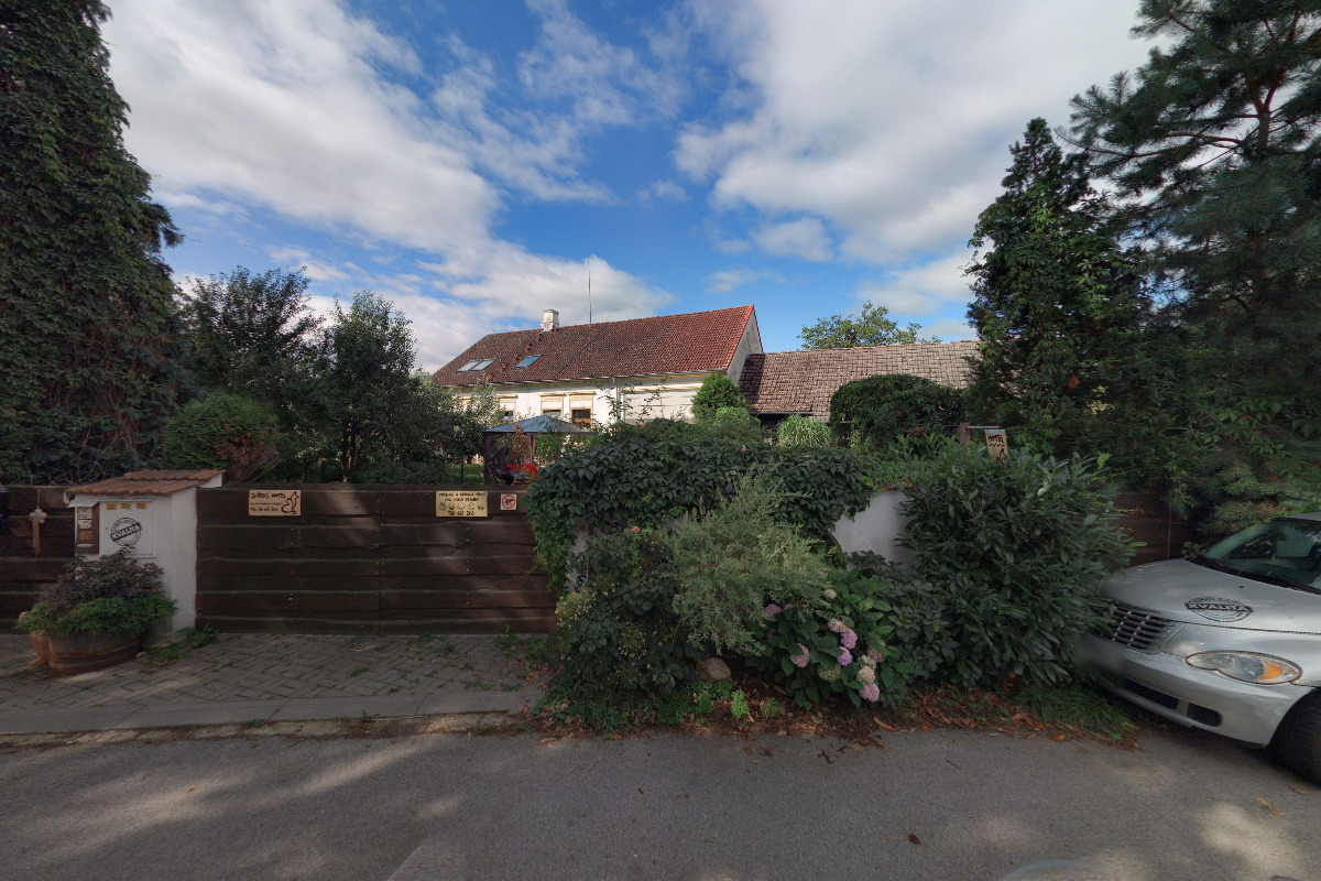 Zvířecí Hotel - Renata Beck