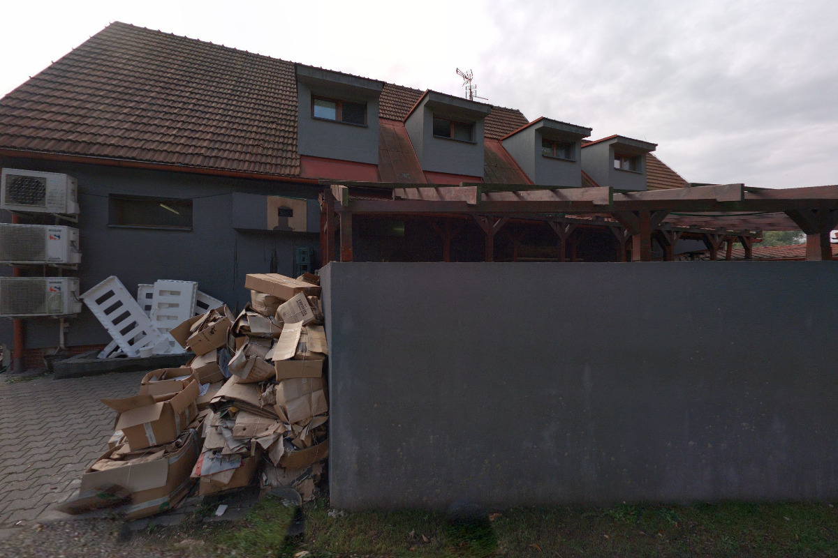 Restaurace a penzion Lutena