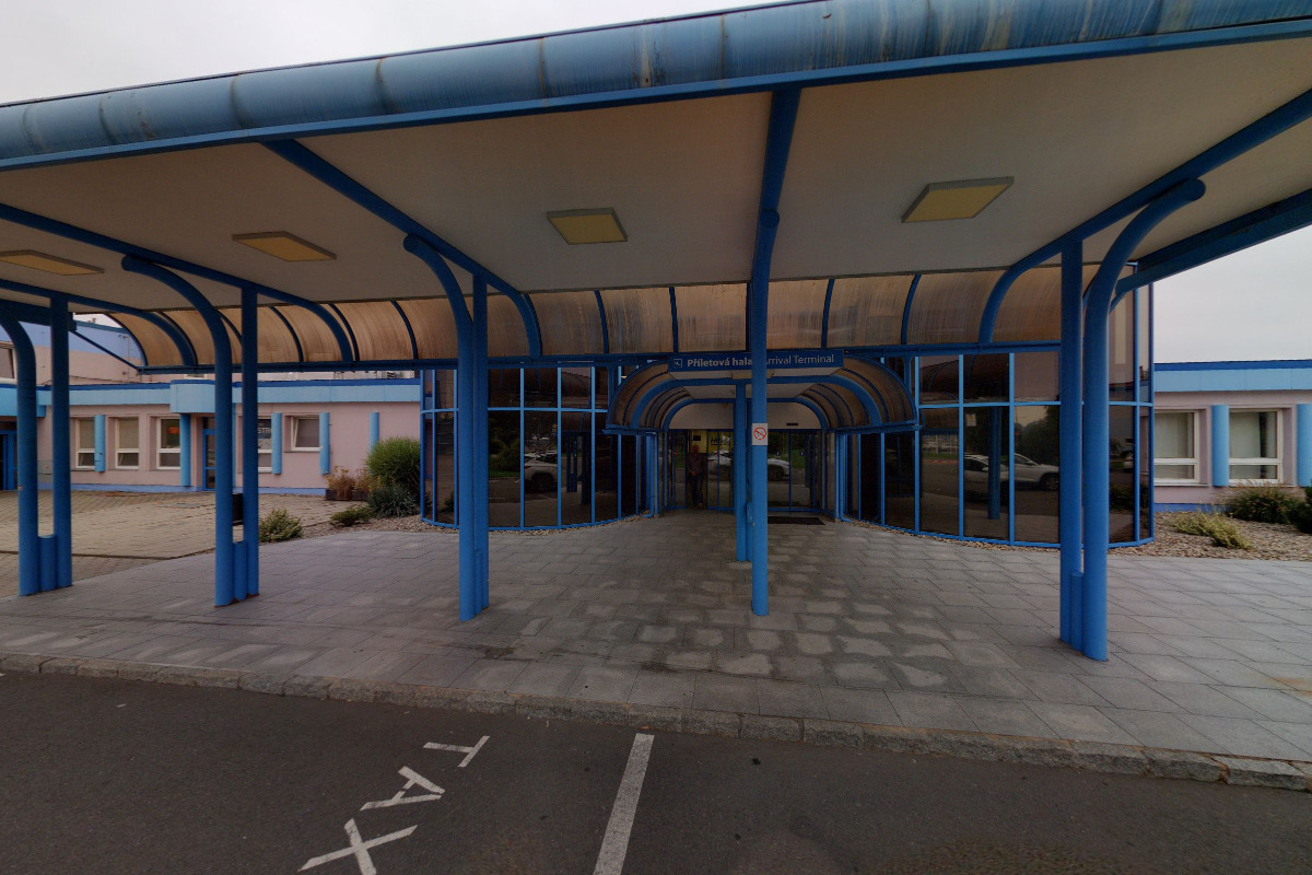 Autopůjčovna Hertz