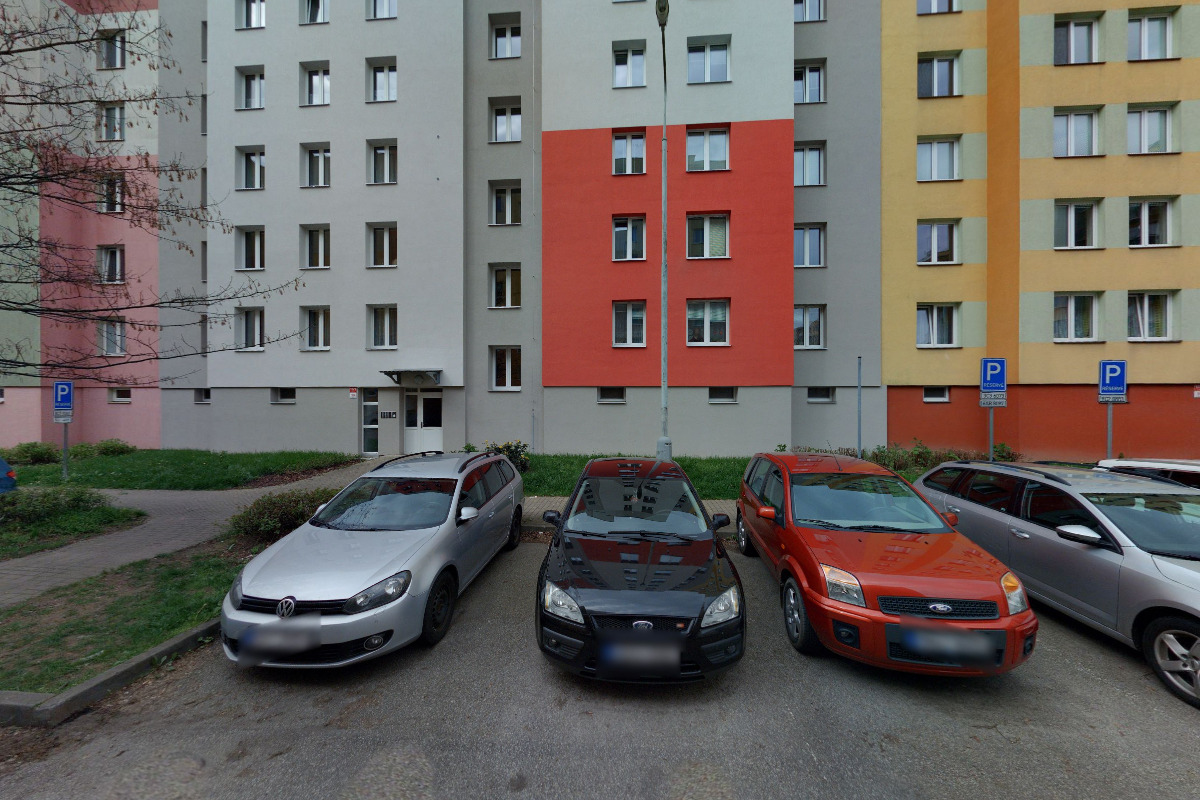 FINANČNÍ A POJIŠŤOVACÍ AGENTURA, s.r.o. foto 2