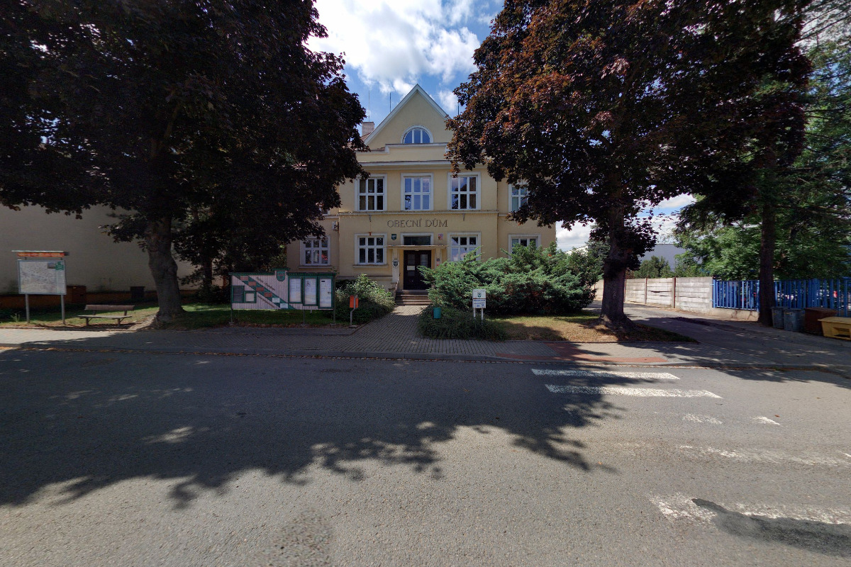 Knihovna Petra Bezruče v Opavě foto 2