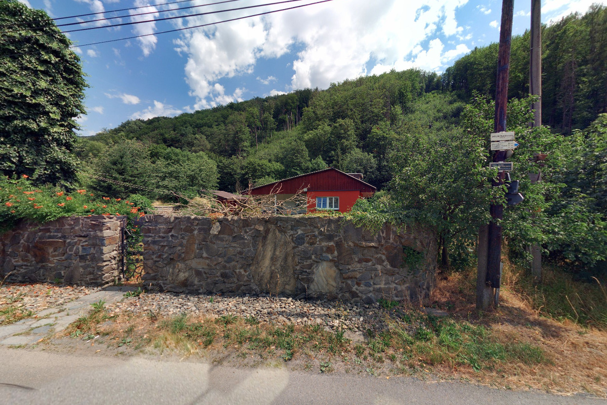 MALETÍNSKÝ PÍSKOVEC, spol. s r.o.