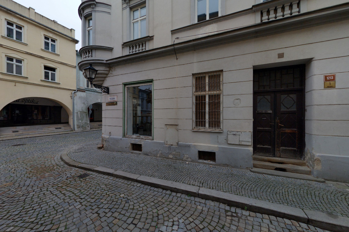 De MontFort Gallery
