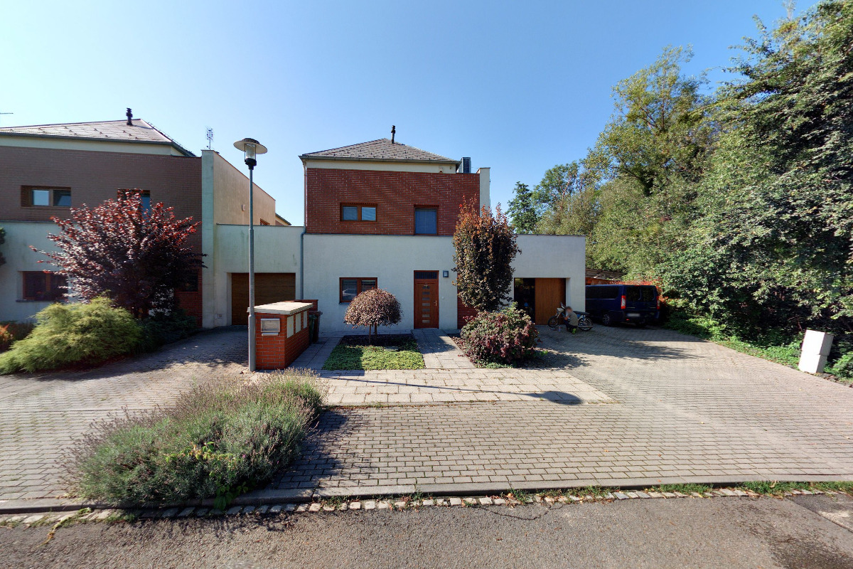 Silvie Smějová - prodej potřeb pro oslavy