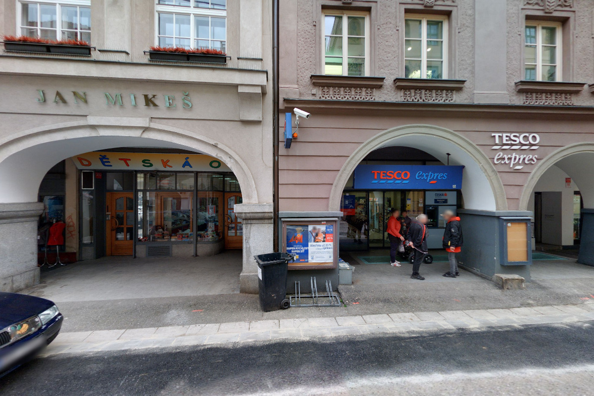 Bankomat České spořitelny foto 2