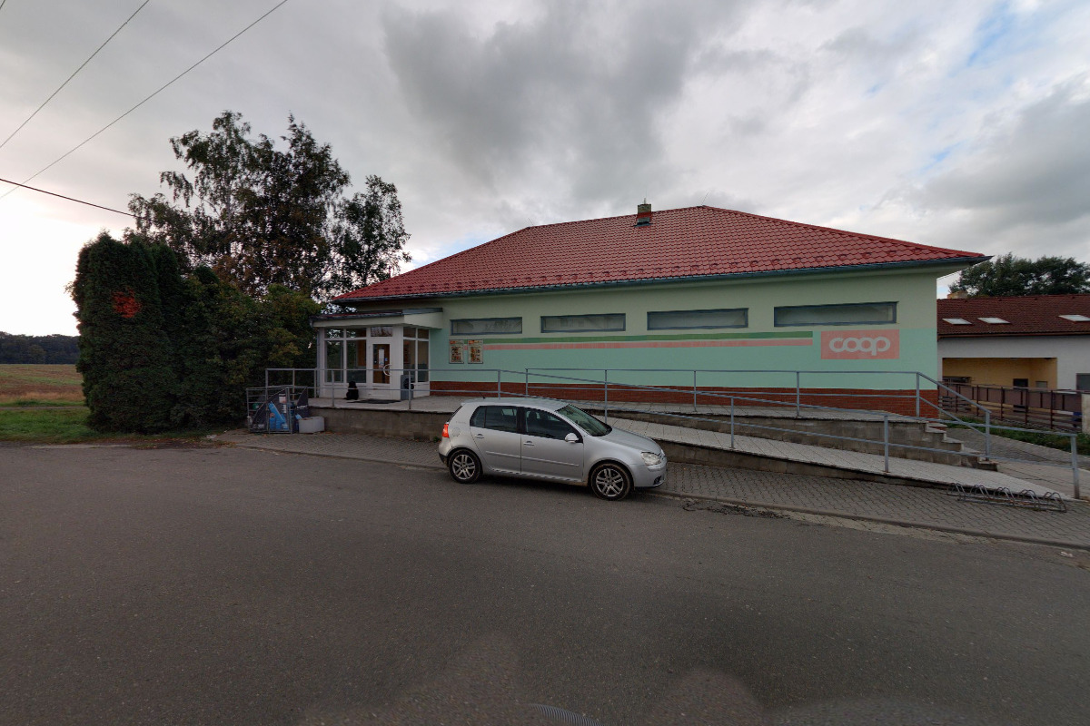 Jednota, spotřební družstvo v Hodoníně - COOP foto 2