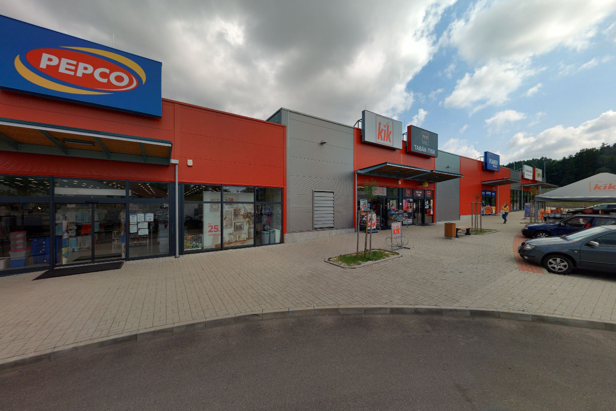 Obchodní centrum Týn nad Vltavou foto 3