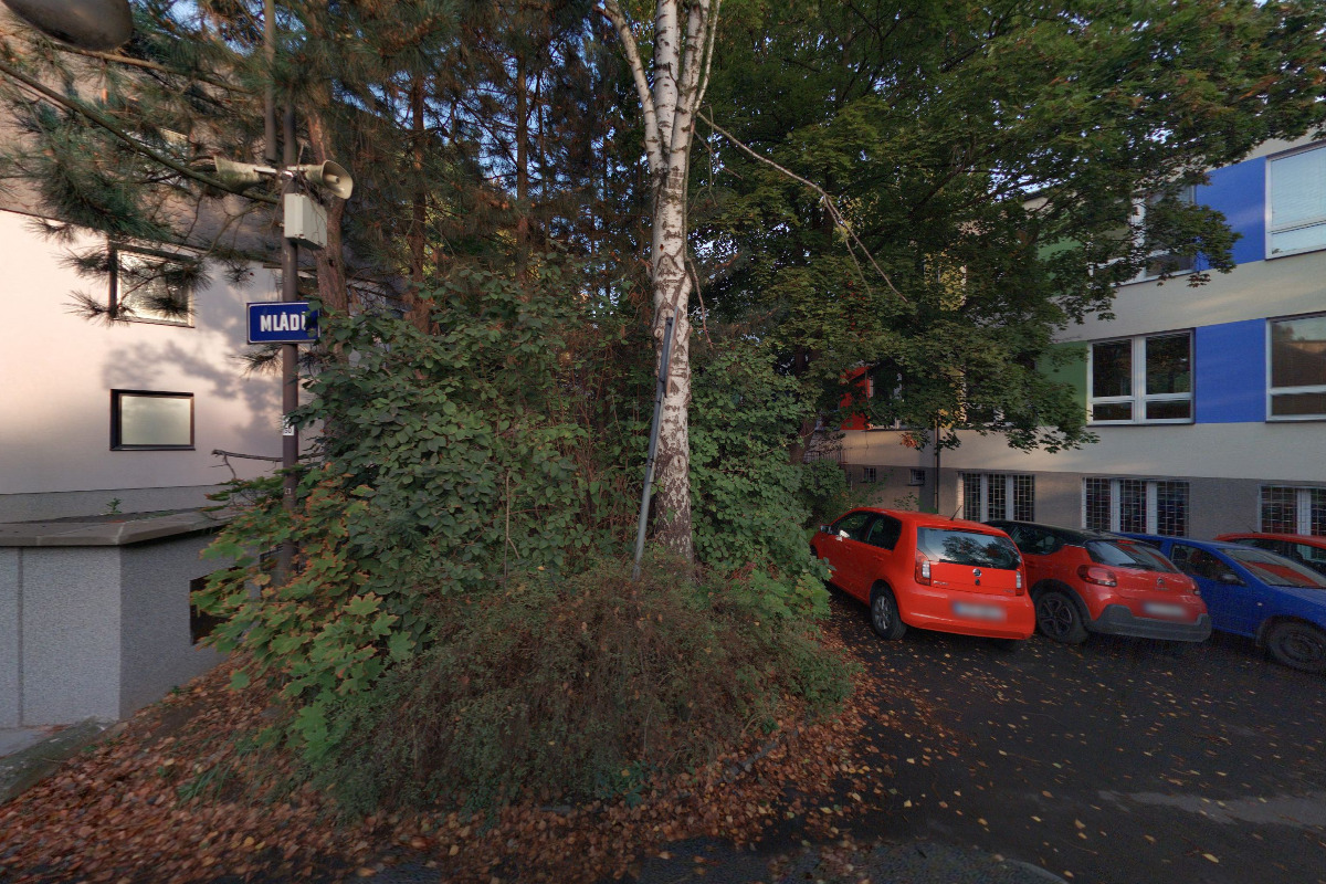 Gymnázium Jana Šabršuly, s.r.o. foto 2