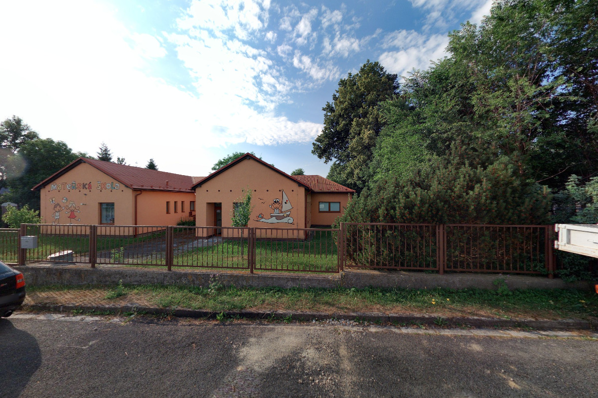 ZŠ a MŠ Razová, Leskovec nad Moravicí