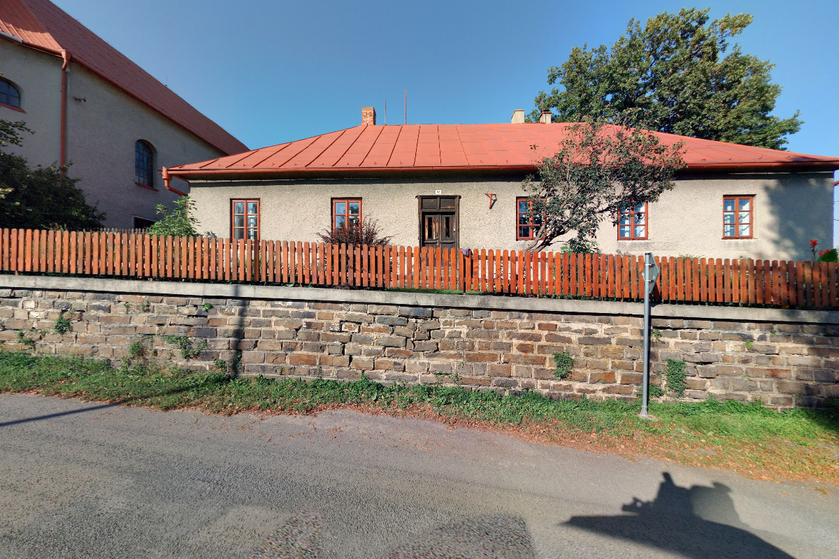 Římskokatolická farnost Véska