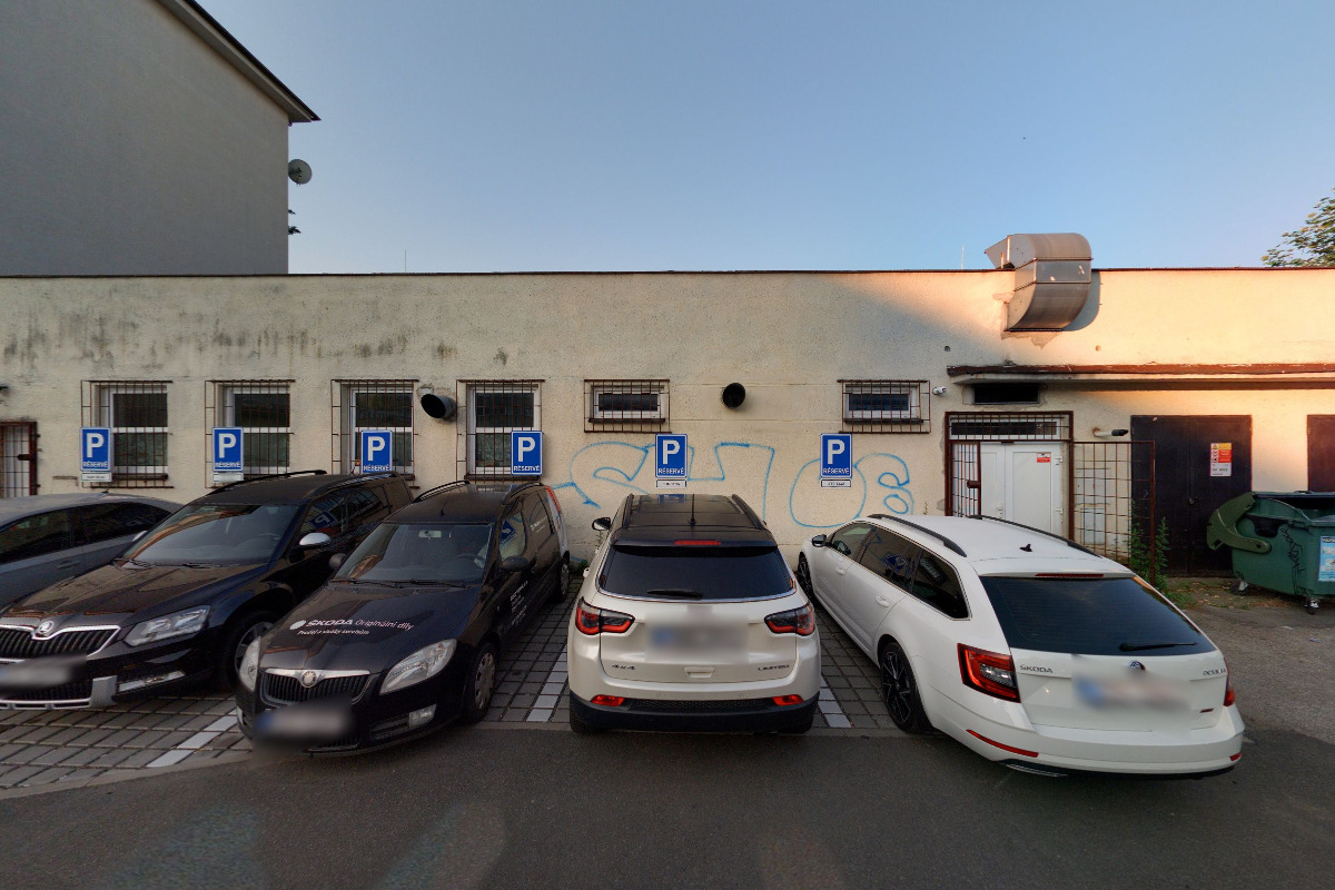 Market Dlouhá třída