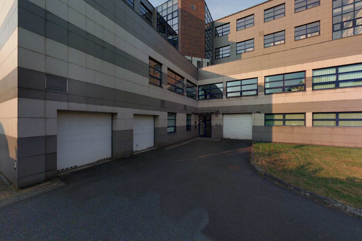 Mgr. PAVEL STAŘIČNÝ, advokát