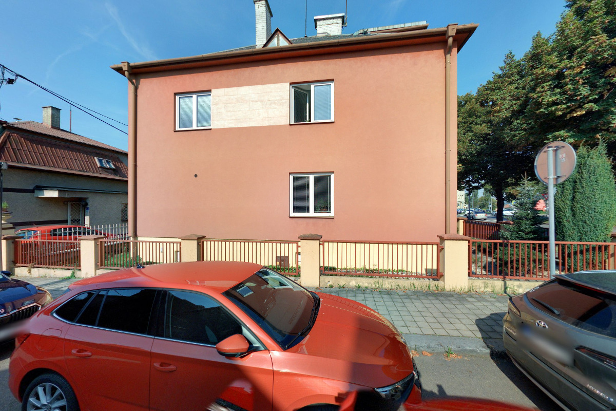 JK Finance a Reality, s.r.o.