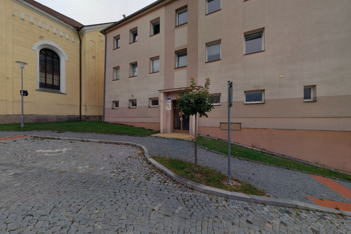 Policie ČR - Obvodní oddělení Lišov foto 3