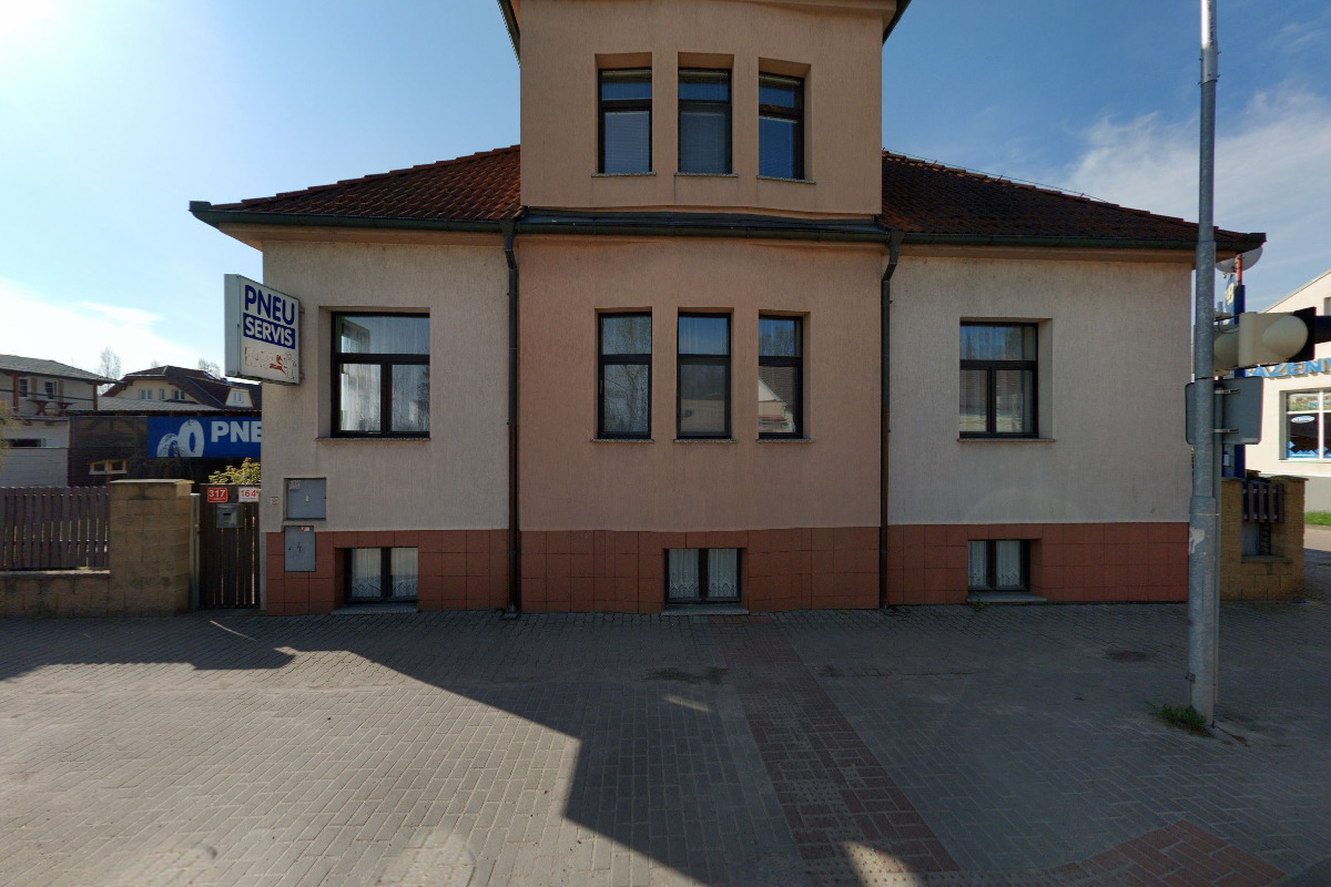 Josef Hanzal - Pneuservis foto 3