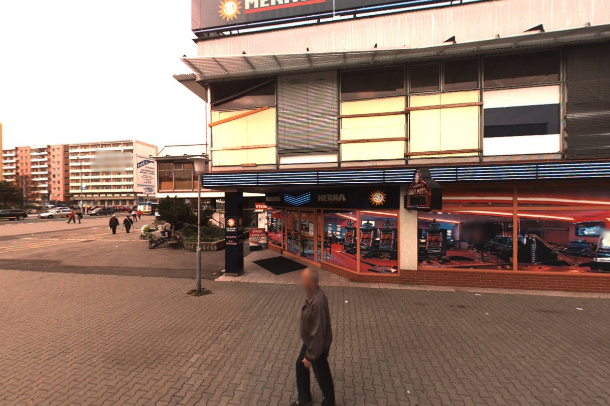 Makovec - maso uzeniny