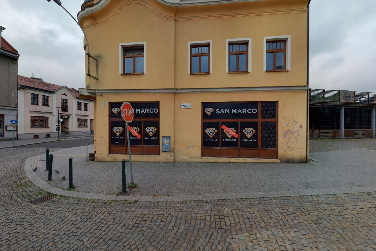 JUDr. Jindřiška Szarowská Janouchová foto 2