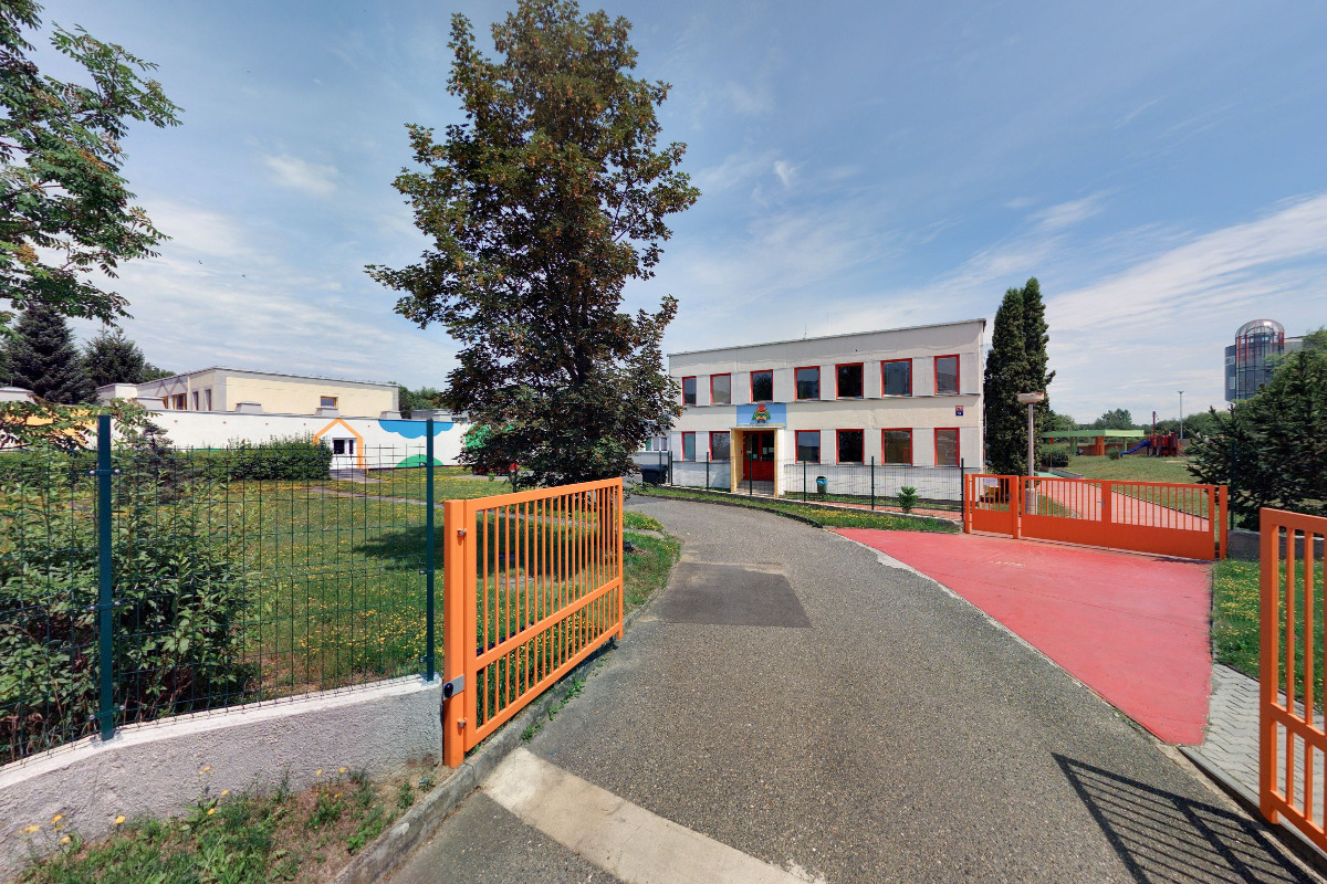 Apoštolská církev, sbor Elevate foto 2