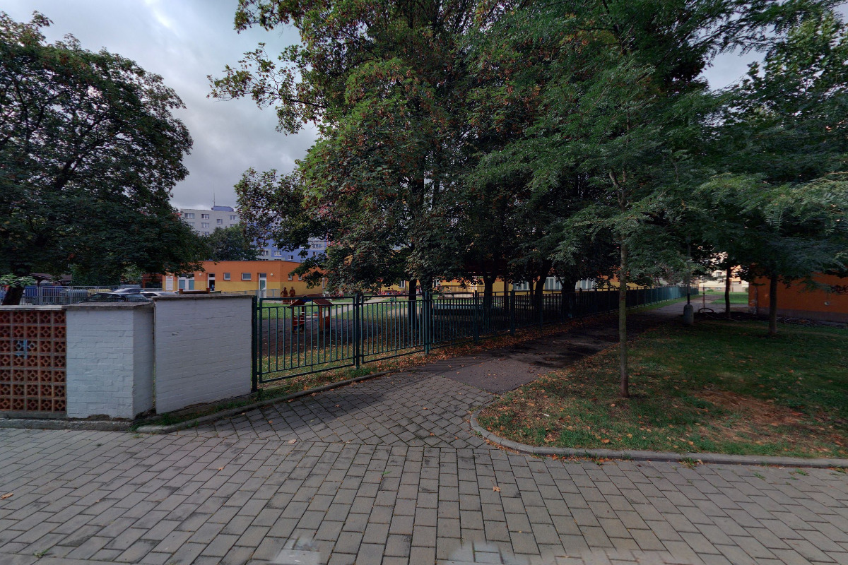 MŠ Ostrava, Repinova foto 4