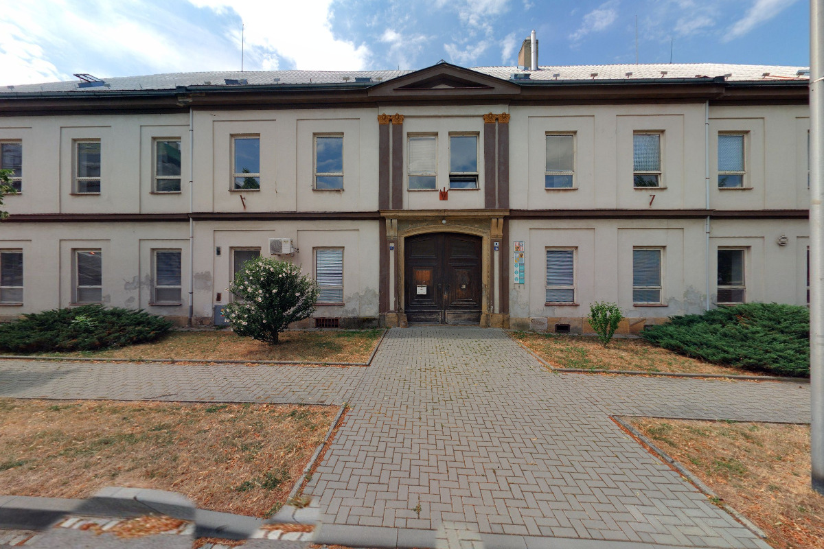 Střední odborná škola lesnická a strojírenská Šternberk foto 2