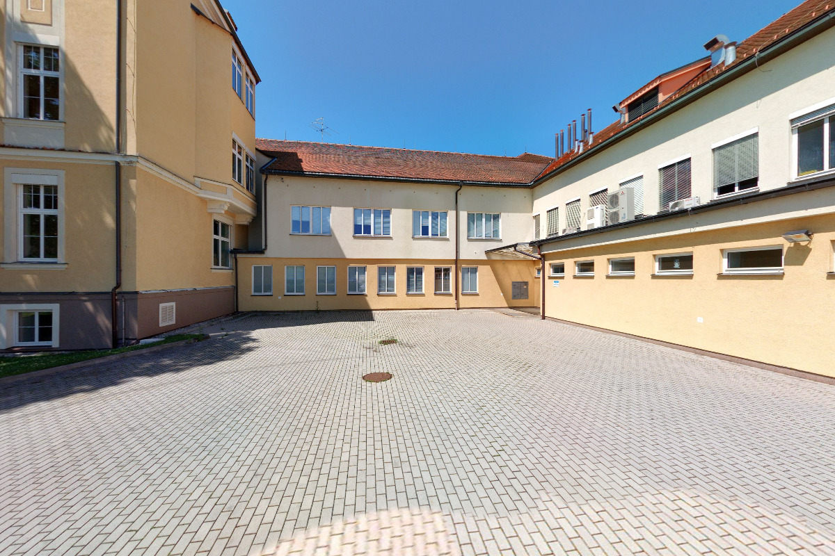 Mateřská škola ,  Základní škola a Praktická škola ,  České Budějovice ,  Štítného 3 foto 2