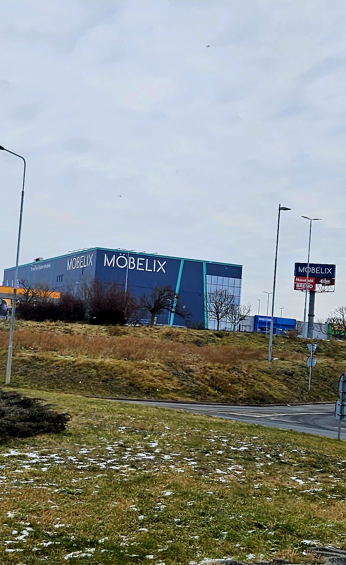 Möbelix foto 5