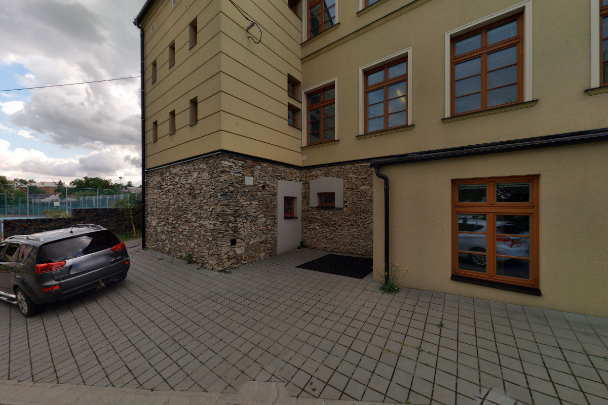 ZŠ a MŠ Horní Benešov, Školní foto 3