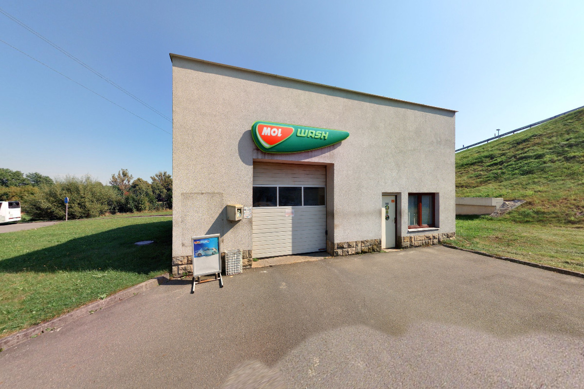 Automyčka MOL