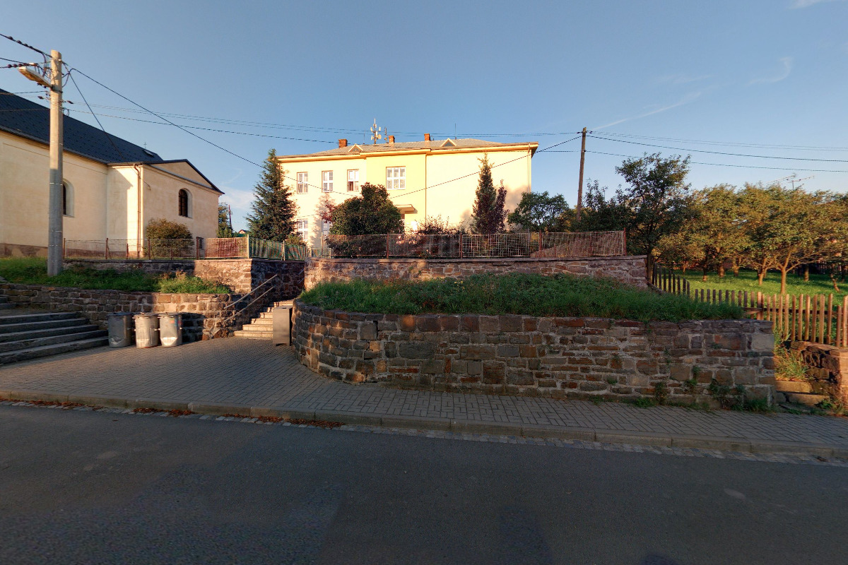 ZŠ a MŠ Bílovec, Bravinné