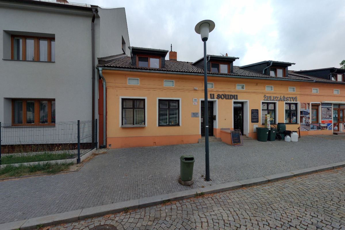 BARVY A LAKY DROGERIE foto 2