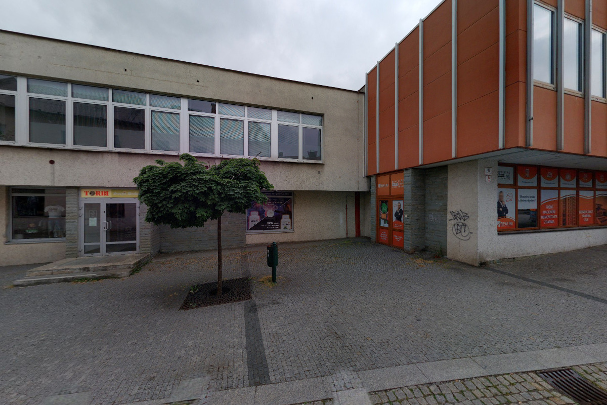 LUCKY Cocktail & Coffee Bar foto 5