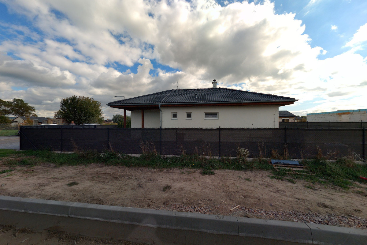 Kartářka Anna Červená