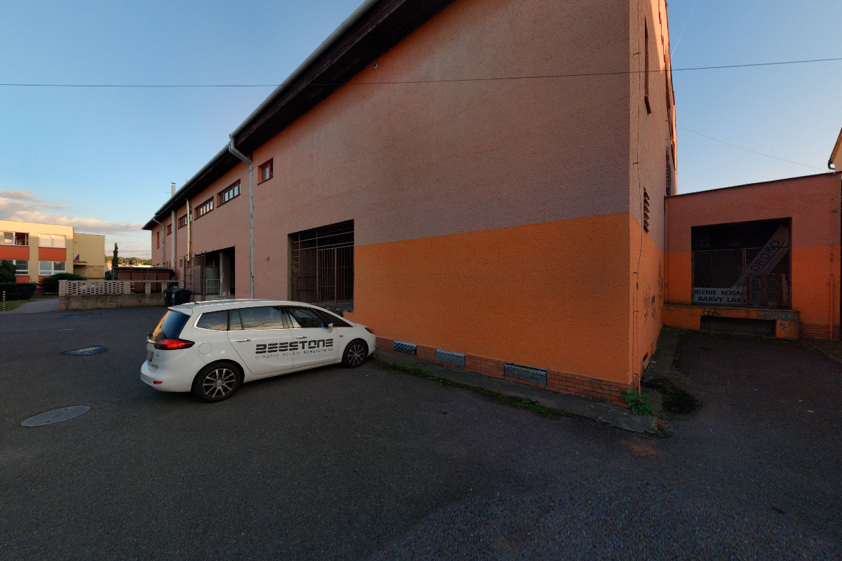 Květinářství Jarmila Stavrovská - Květinka Zahrádka