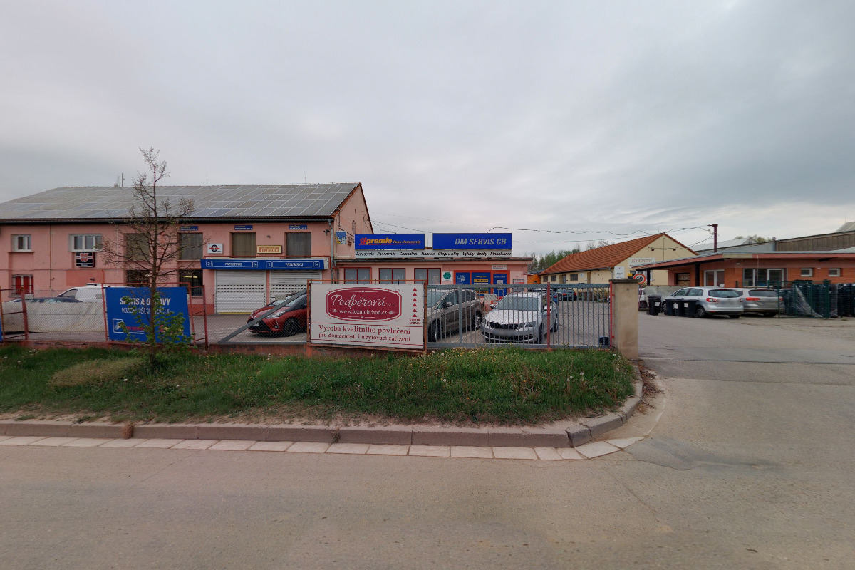 Ruční mytí - DM SERVIS CB foto 2