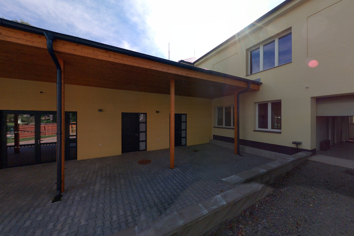 Kunín - obecní úřad foto 2
