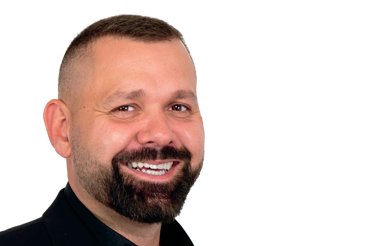 Realitní Makléř - Oldřich Humpolec