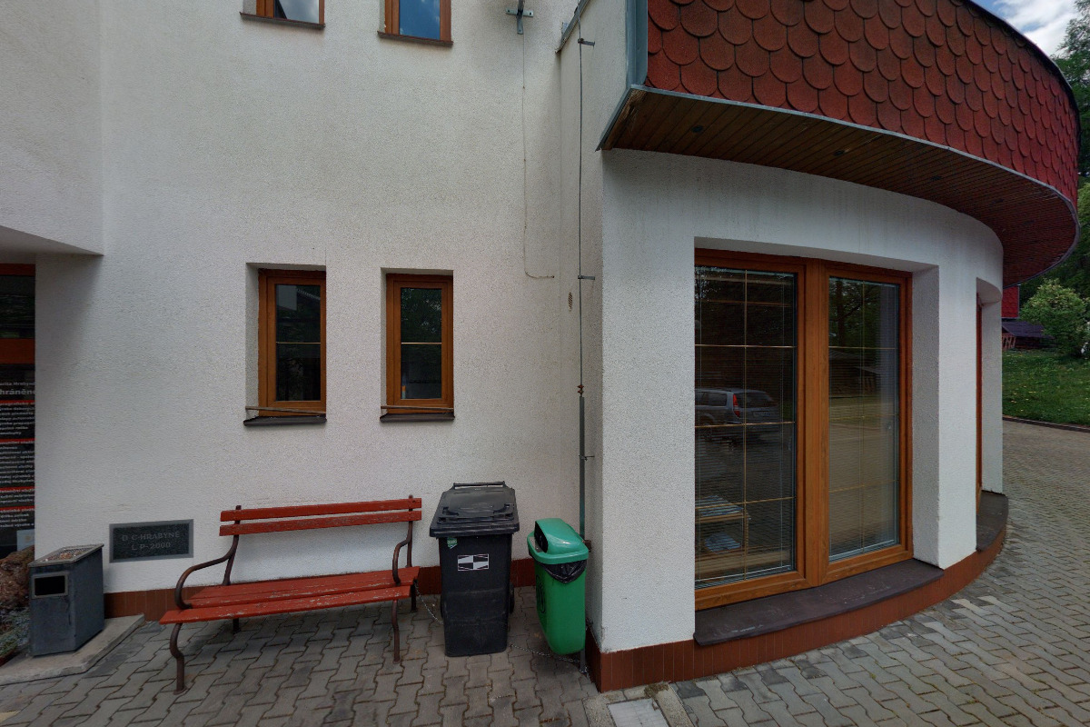 Knihovna Charity Hrabyně foto 3