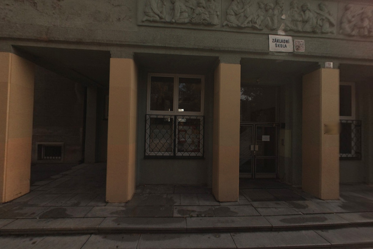 ZŠ Ostrava-Poruba, Komenského foto 3