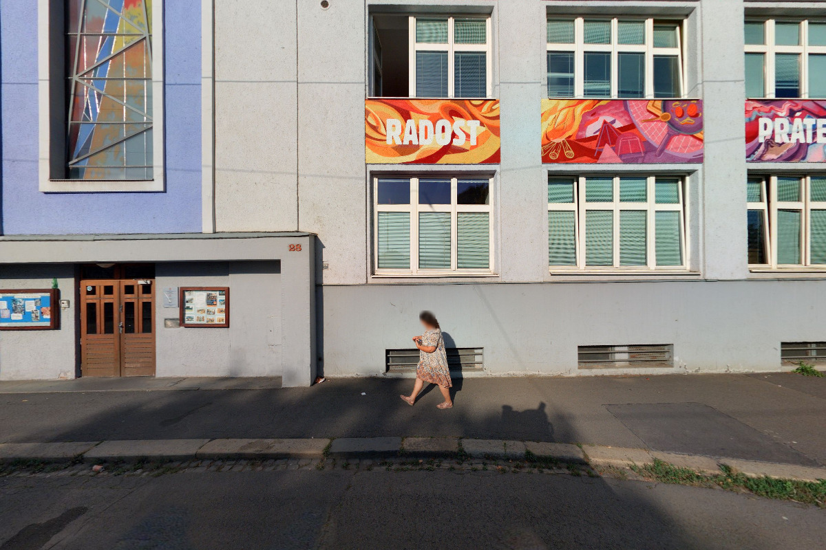 JAZYKOVÁ ŠKOLA YES foto 3